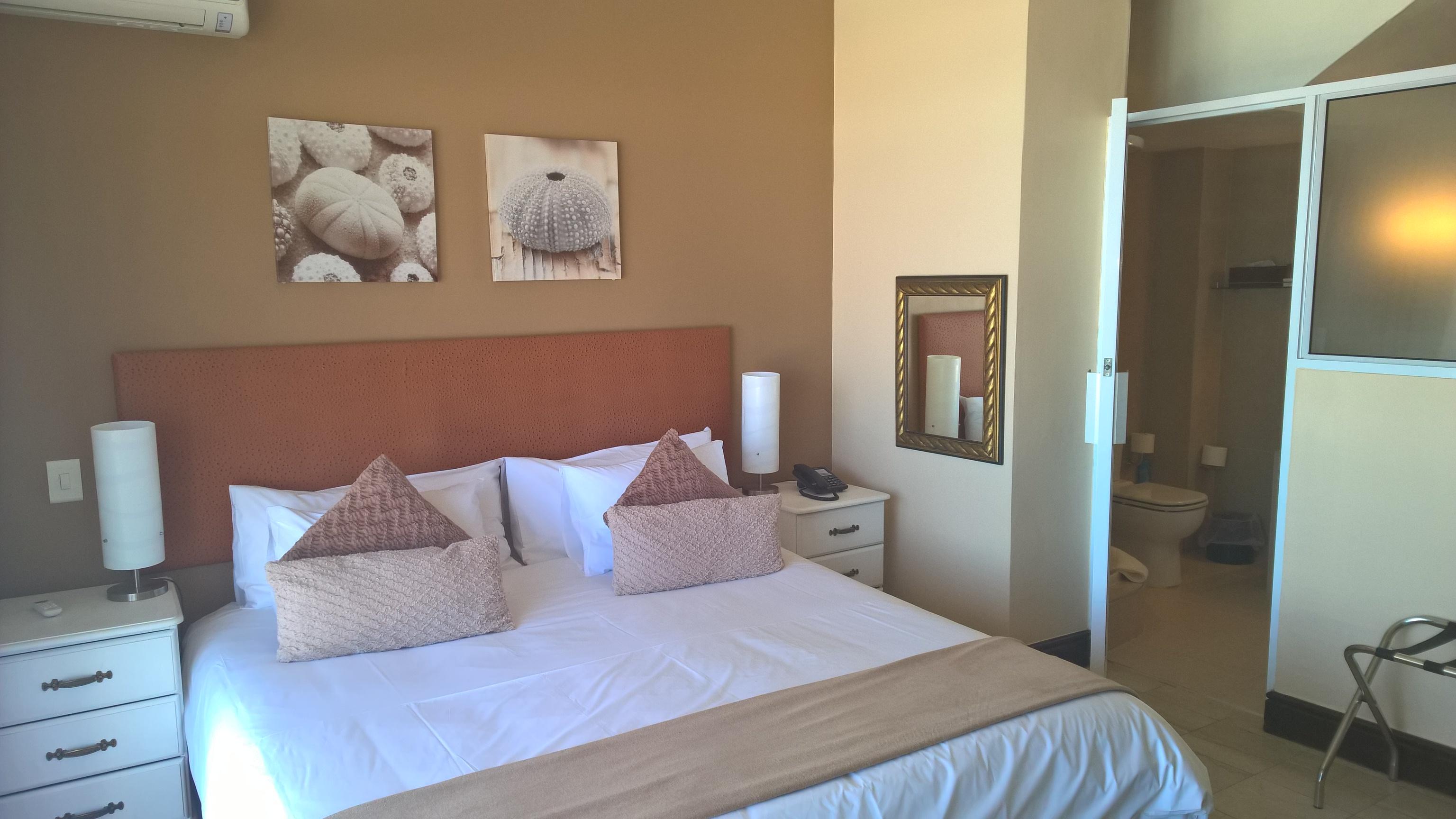 קייפטאון Sea Castle Hotel Camps Bay מראה חיצוני תמונה