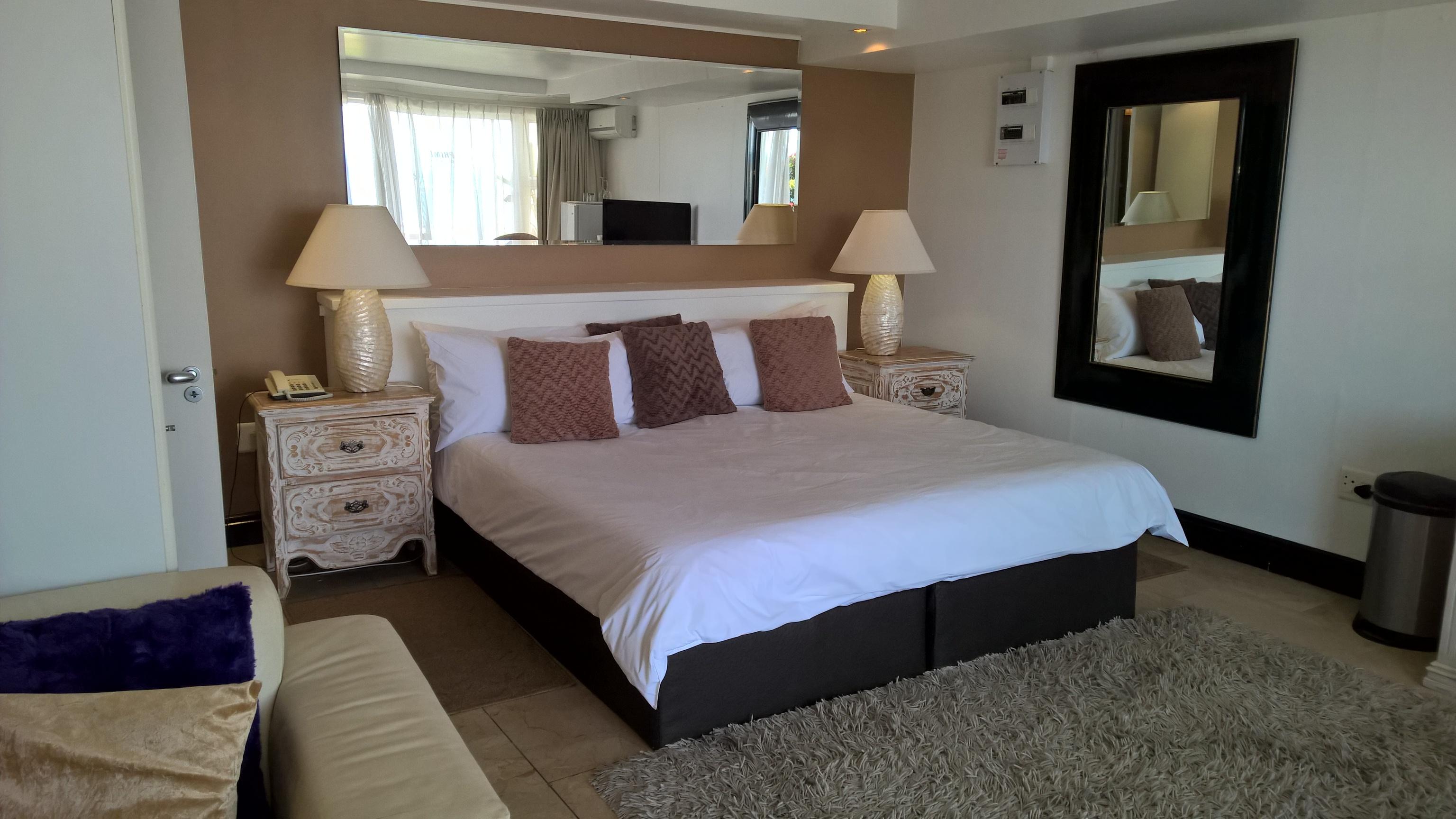 קייפטאון Sea Castle Hotel Camps Bay מראה חיצוני תמונה