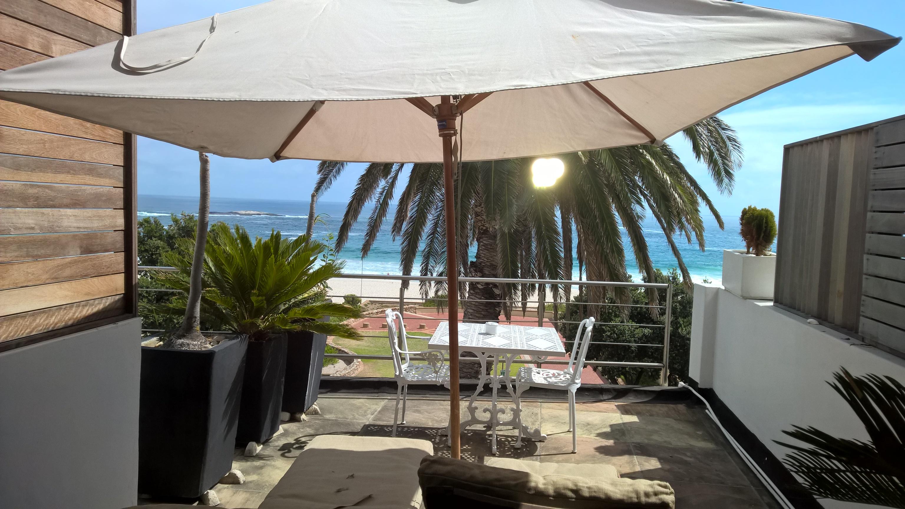 קייפטאון Sea Castle Hotel Camps Bay מראה חיצוני תמונה