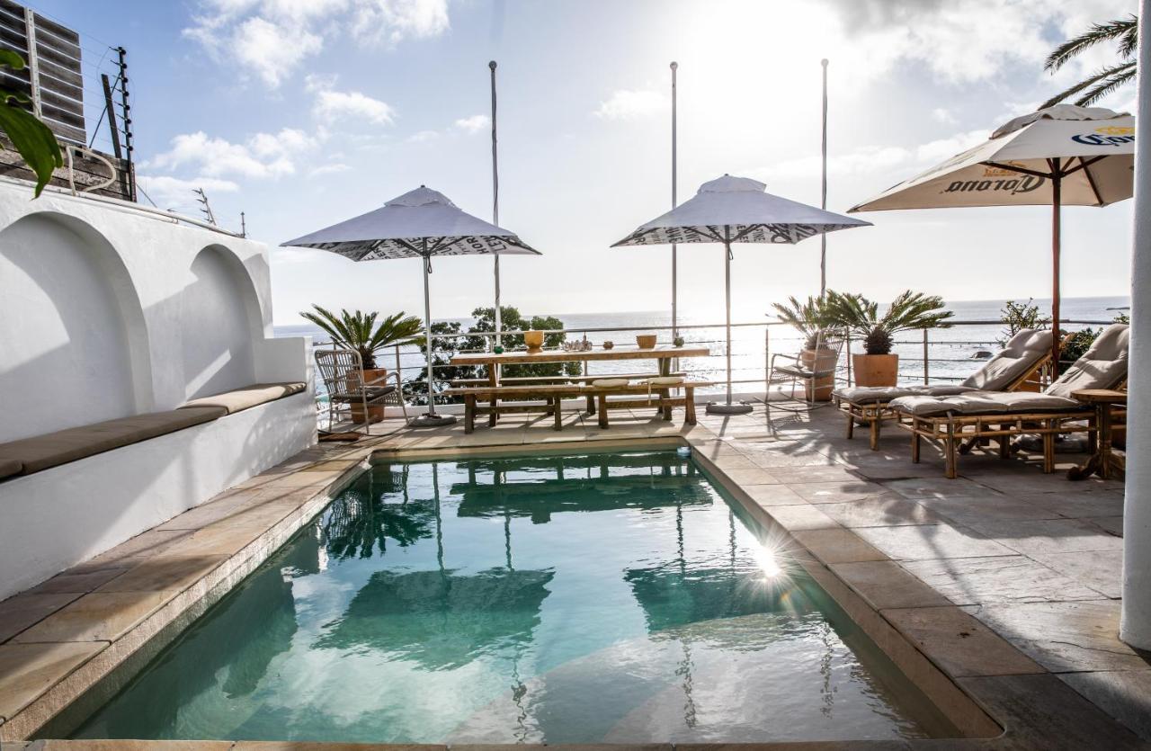 קייפטאון Sea Castle Hotel Camps Bay מראה חיצוני תמונה