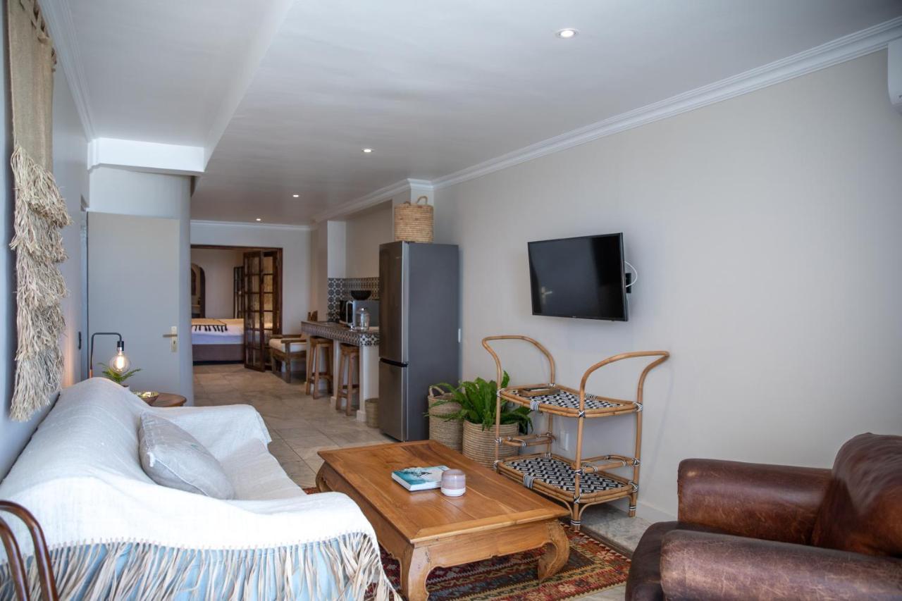 קייפטאון Sea Castle Hotel Camps Bay מראה חיצוני תמונה